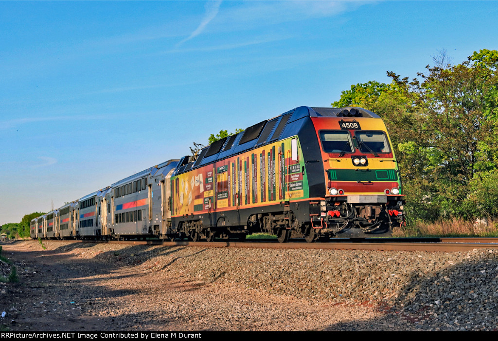 NJT 4508 on train 5746